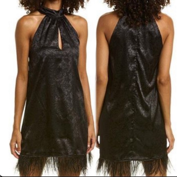 New WAYF Women’s Black lil halter dress feathered hem, Size M - Picture 3 of 8